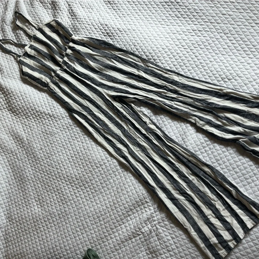Striped jumpsuit - Picture 2 of 4